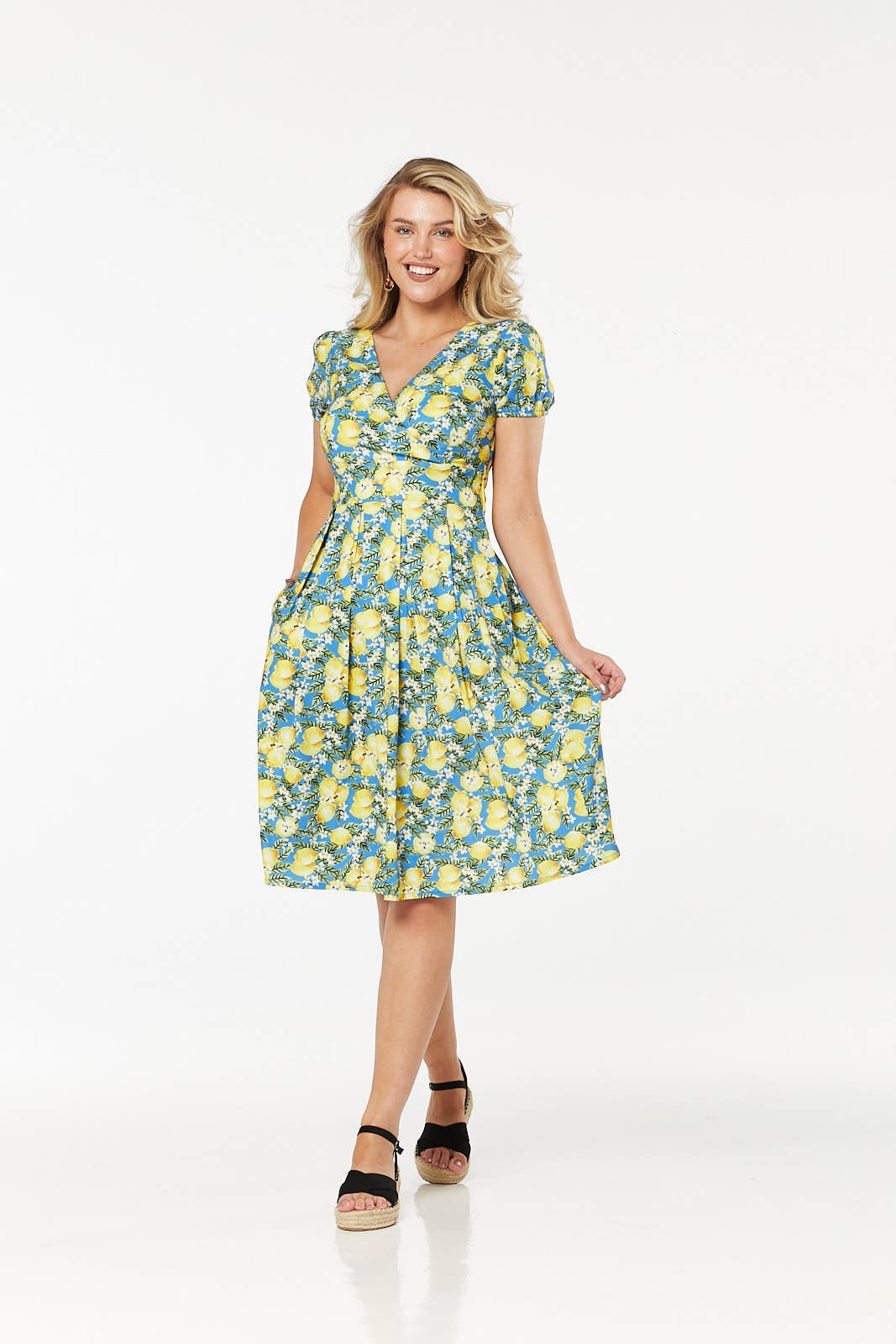 Fin V Neck Midi Tea Dress in Lemon Print with Contract Belt