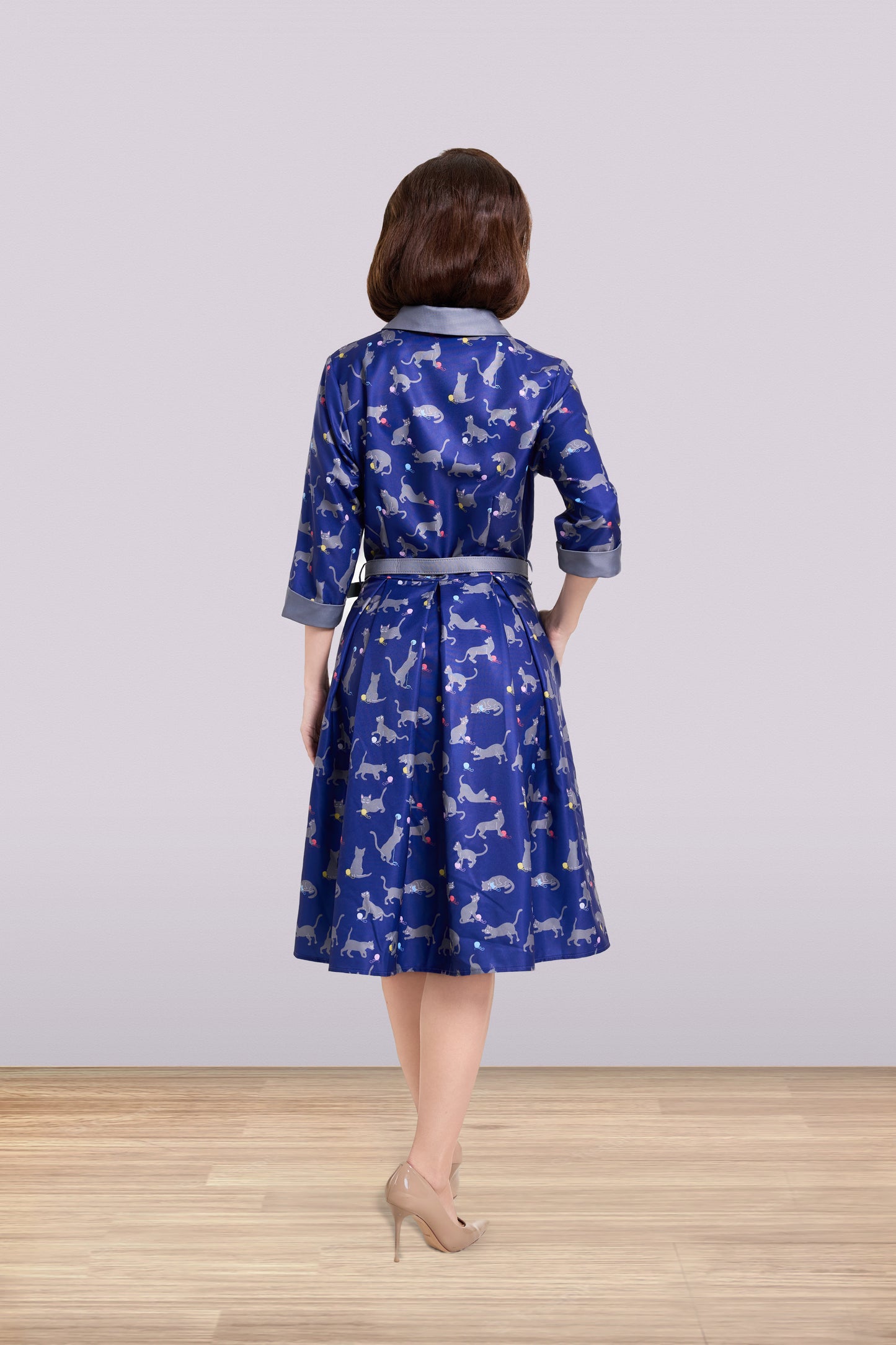 Betty Cat Blue Dress 3/4