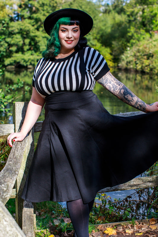 Alexa Plain Swing Skirt