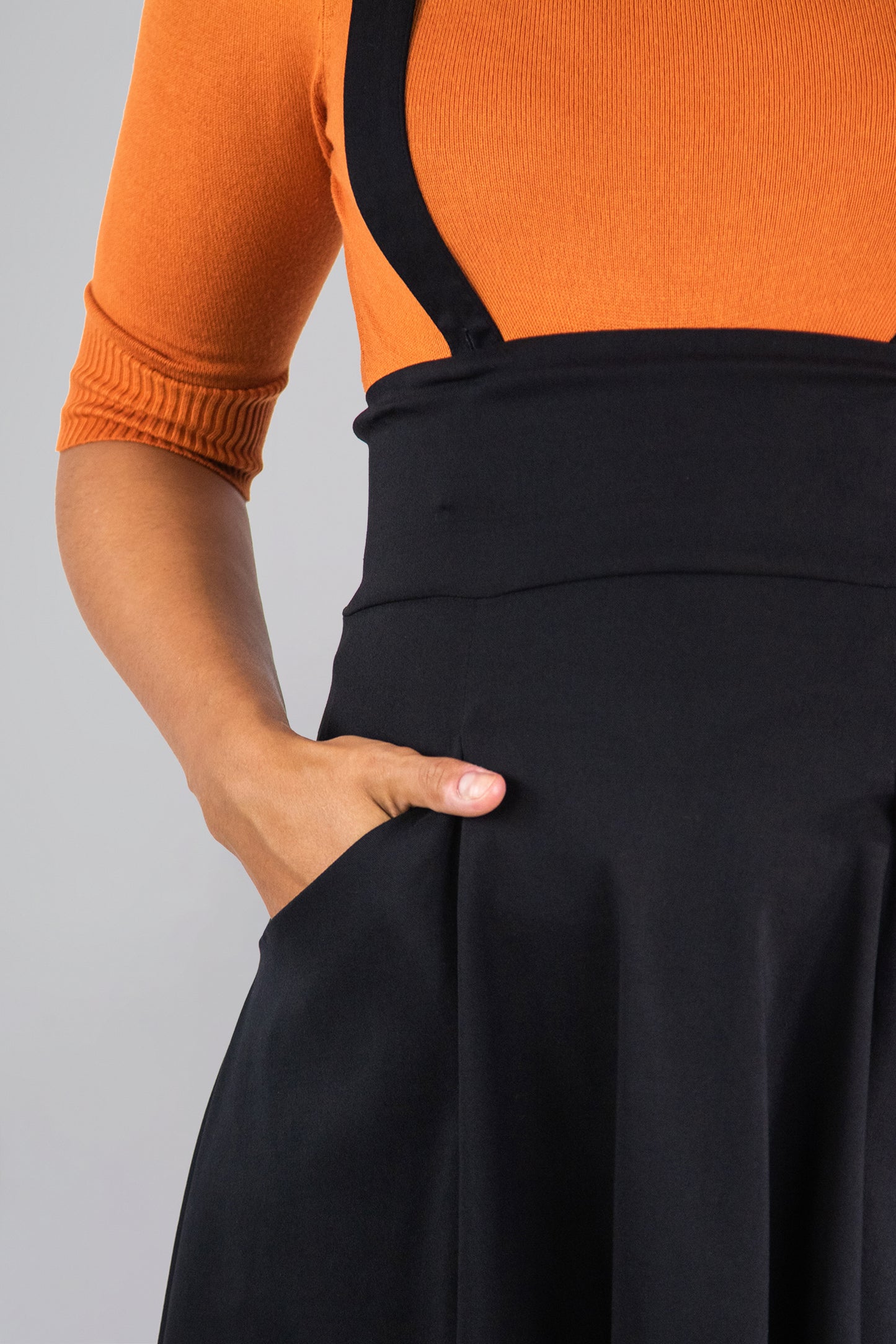 Alexa Plain Swing Skirt