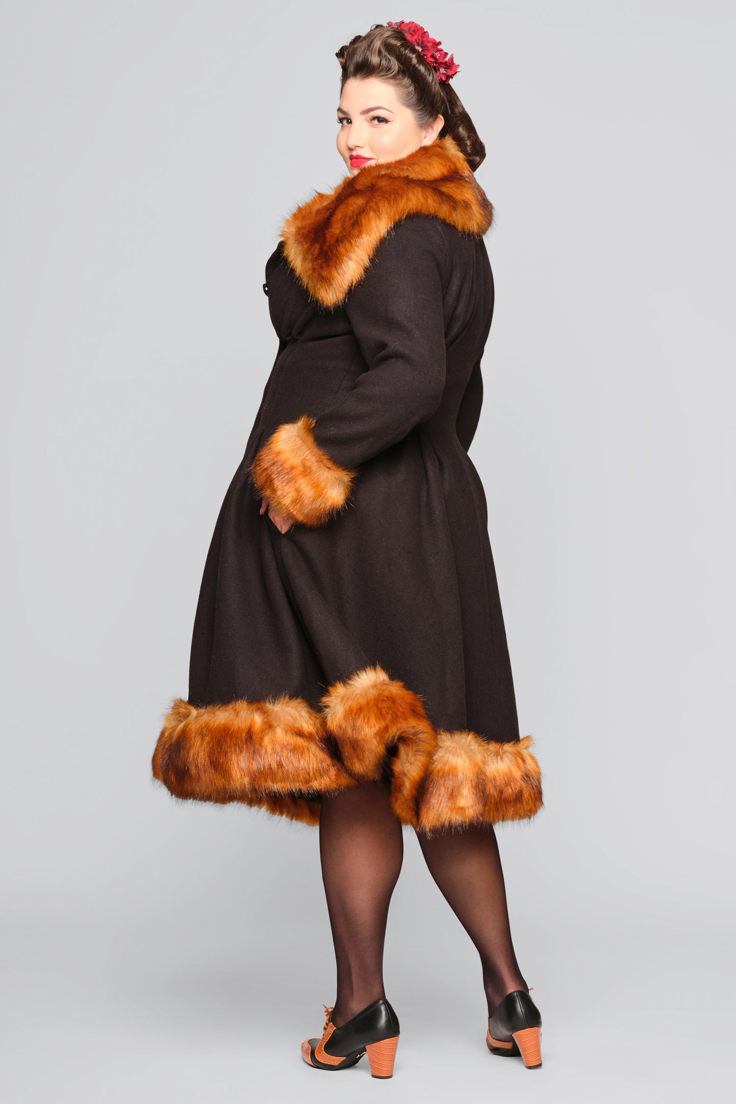 Pearl Coat Black