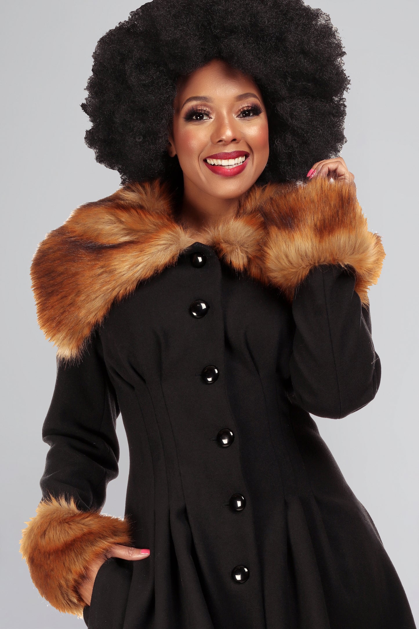 Pearl Coat Black