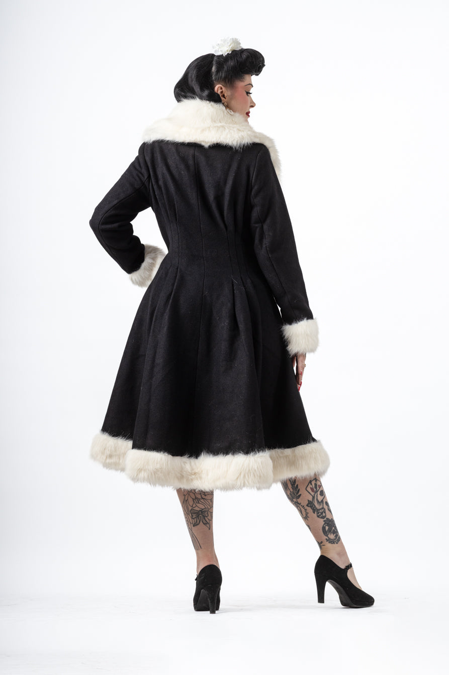 Pearl Coat