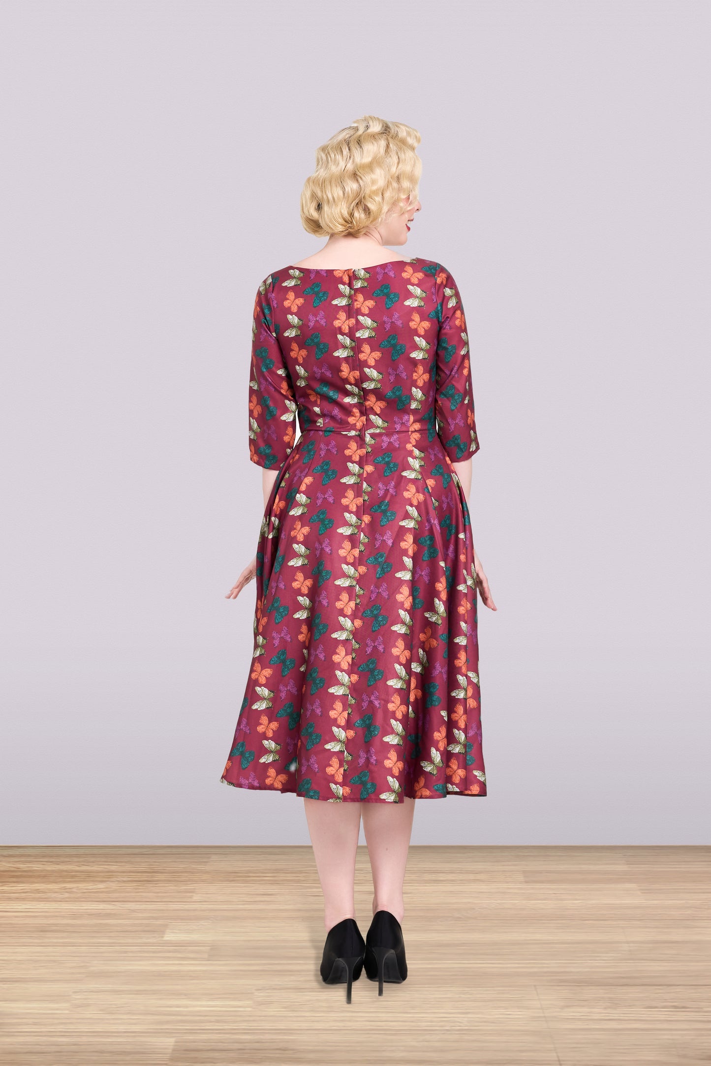 Linda Butterfly Dress 3/4