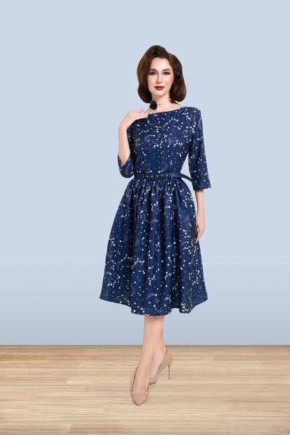 Audrey Stars Dress 3/4