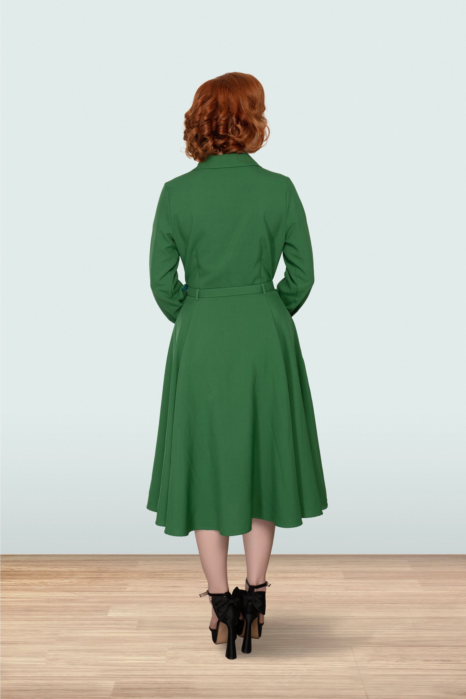 Christine Long Sleeve Dress Green – Lindy Bop - Main Image