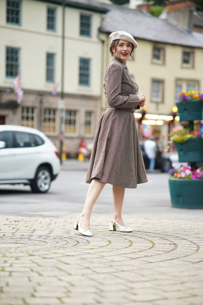 Cropped Brown Check Woollen Jacket